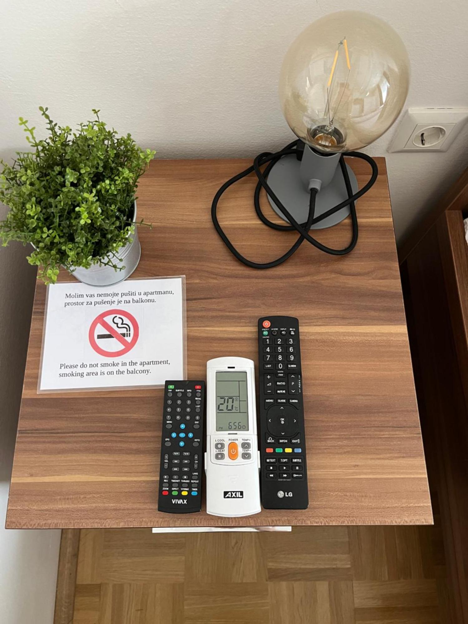 For5 Apartment Ðakovo Bagian luar foto