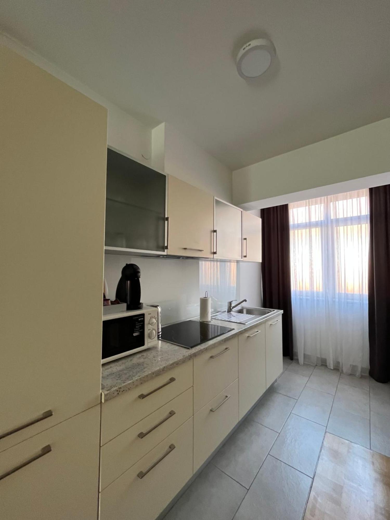 For5 Apartment Ðakovo Bagian luar foto